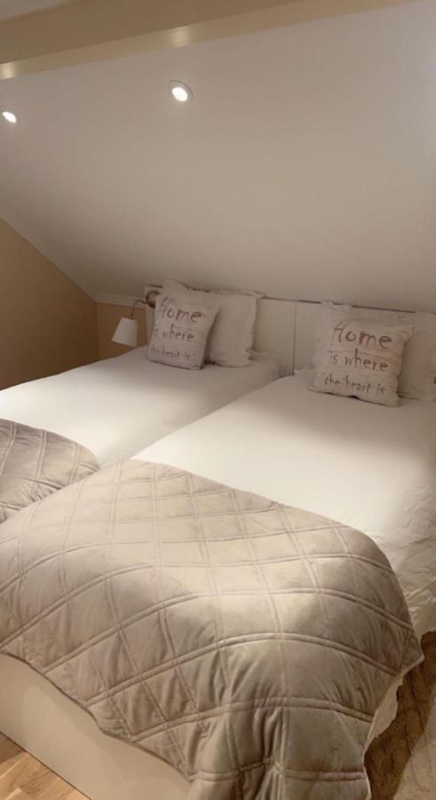 Sunnansjo Gard Guest House Katrineholm Ngoại thất bức ảnh